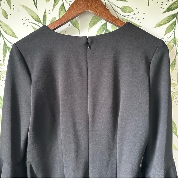 Liz Claiborne Knee Length Bell Sleeve Dress. Black with Polka Dots. Size 4. NWT. - Picture 4 of 9